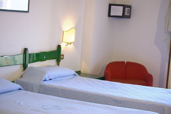 Saracen Sands Hotel & Congress Centre (Isola delle Femmine)